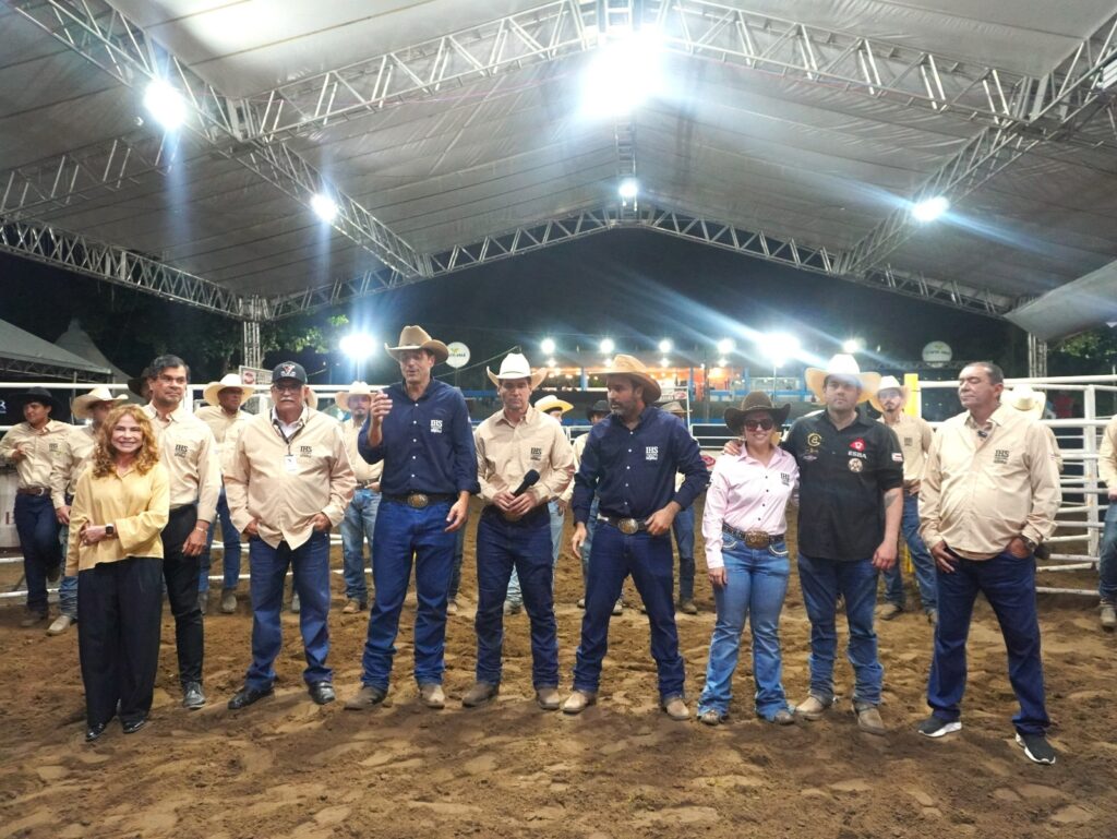 Leilão IHS Horse Show movimenta a 54ª Exposição Agropecuária de Itapetinga com genética de elite e grandes negócios 22 54d25843 1bf8 49f7 a200 573a5dc8fabf - Portal Sudoeste em Foco
