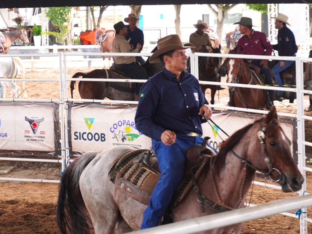 Leilão IHS Horse Show movimenta a 54ª Exposição Agropecuária de Itapetinga com genética de elite e grandes negócios 17 9a323939 9d77 40d0 a8f0 71b1964463ad - Portal Sudoeste em Foco