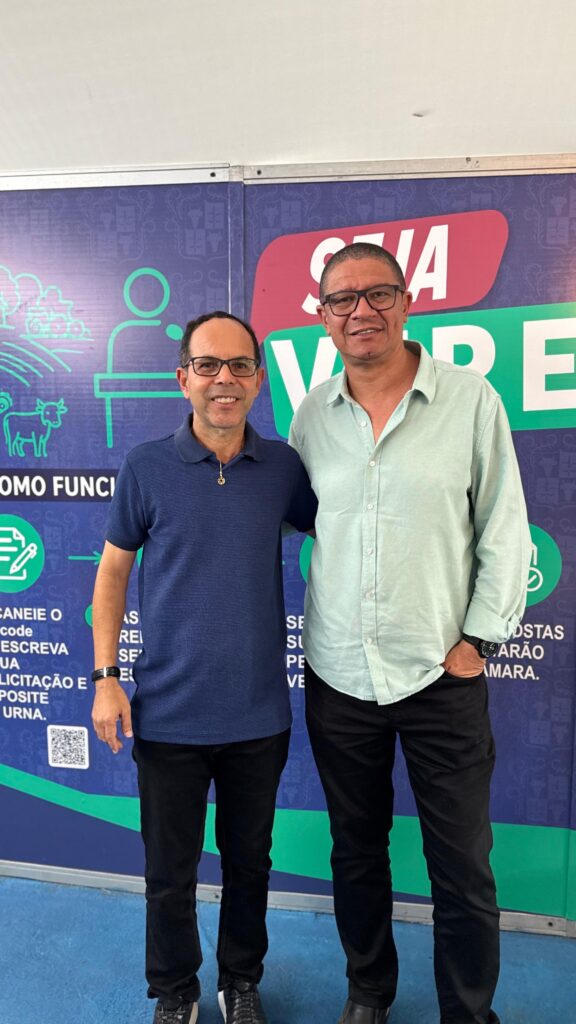 Neto Ferraz celebra sucesso do estande da Câmara na 54ª Exposição Agropecuária de Itapetinga 14 b087d3f1 1993 456f ac27 93c63f65f1b3 - Portal Sudoeste em Foco