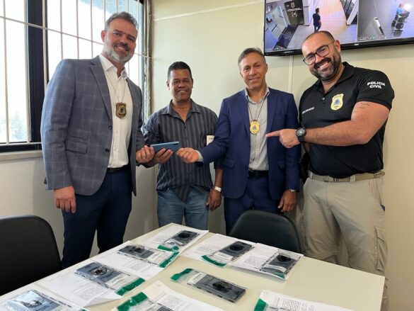 Operação Mobile 360° entrega 26 celulares furtados e roubados em Vitória da Conquista