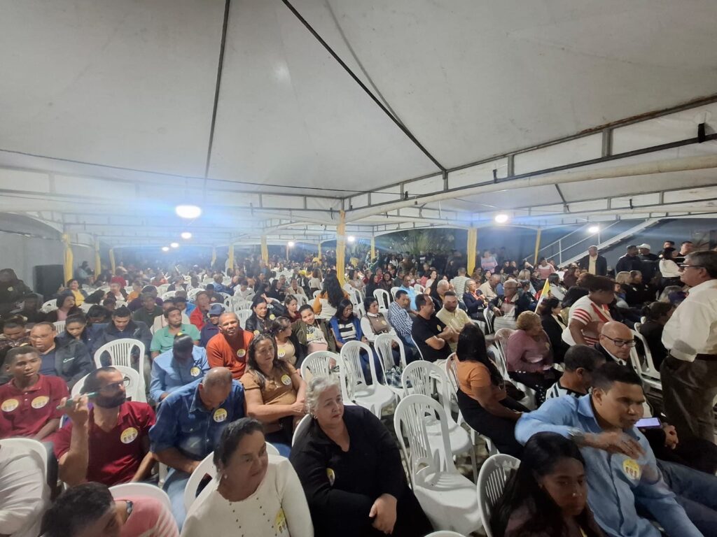 Força Política: Eduardo Hagge reúne multidão em lançamento de pré-candidaturas a deputados em Itapetinga 7 7698bf6c 38d5 495d 88c1 d4715ec18c22 - Portal Sudoeste em Foco