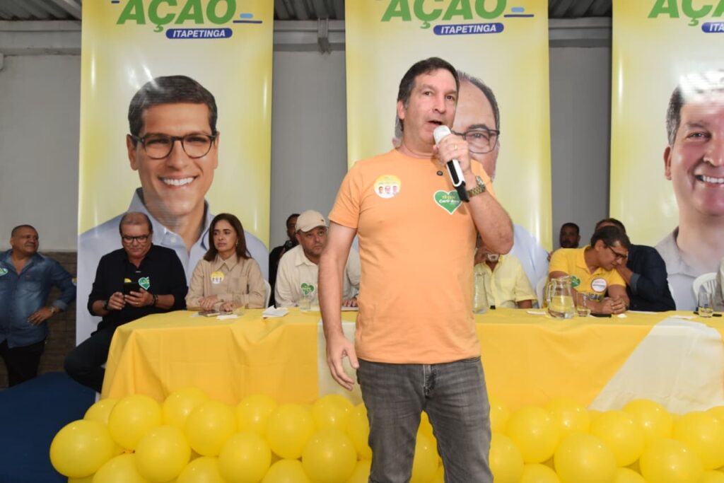 Força Política: Eduardo Hagge reúne multidão em lançamento de pré-candidaturas a deputados em Itapetinga 9 a17ee7ec cd06 4df1 9297 d0311cbee045 1 - Portal Sudoeste em Foco