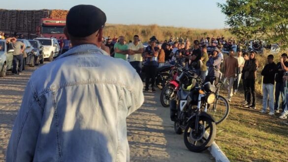 Sem proposta e com intimidação: JBS chama PM contra protesto de trabalhadores em Itapetinga